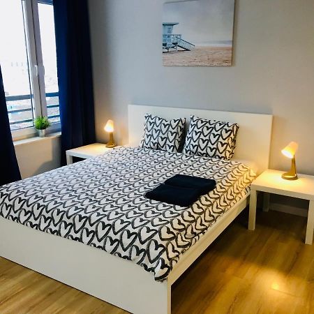 Holdek Apartamenty Ceglana Katowice Esterno foto