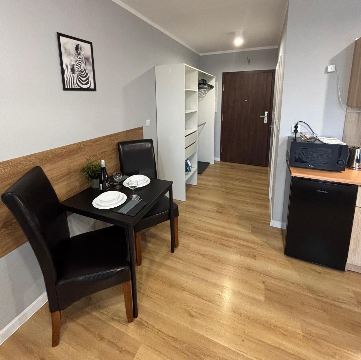 Holdek Apartamenty Ceglana Katowice Esterno foto